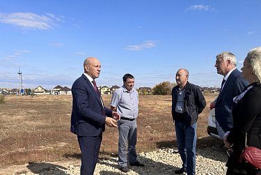  Строительство школ – на контроле